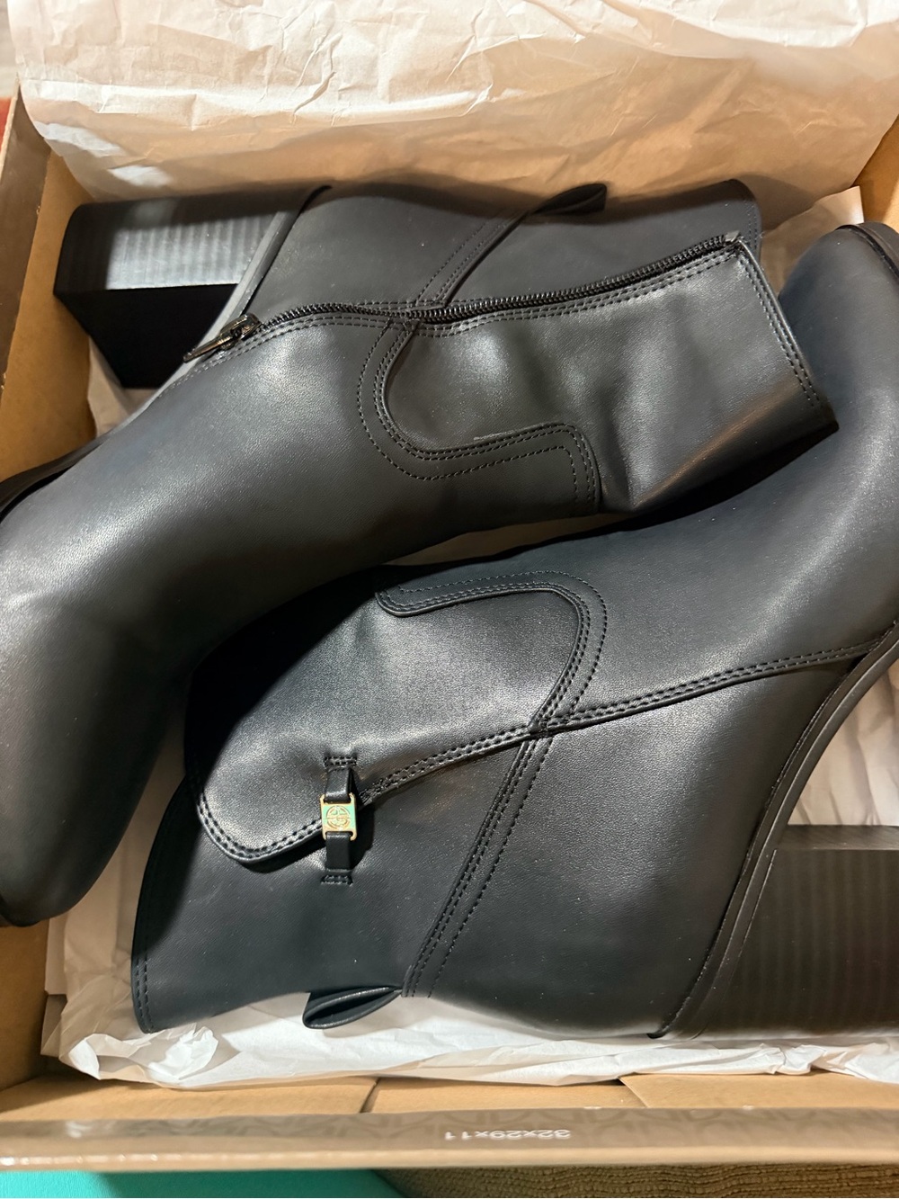 Giani Bernini Black Leather-Look Ankle Boots with Side Zip